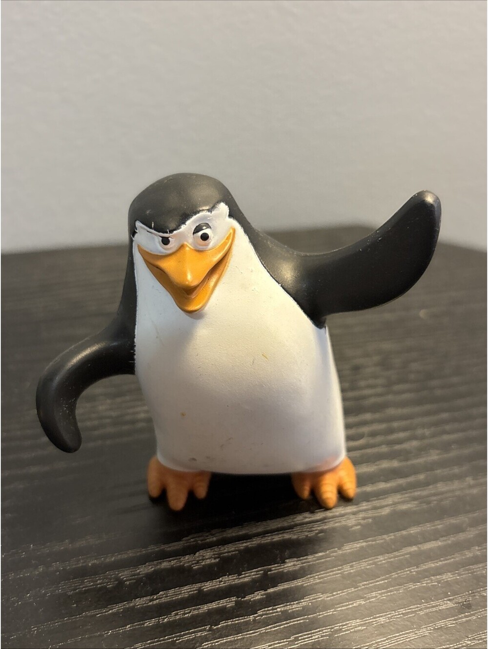 2008 DreamWorks McDonald's Madagascar 2 Skipper Penguin Toy